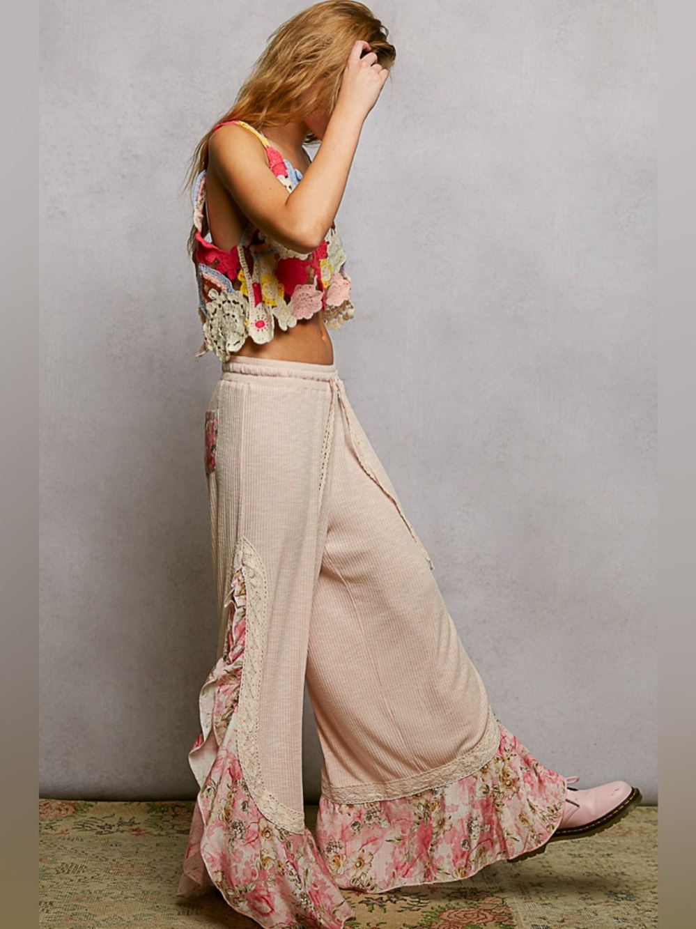 POL Home Sweet Harmony Floral Ruffle Pants - Picture 2 of 5